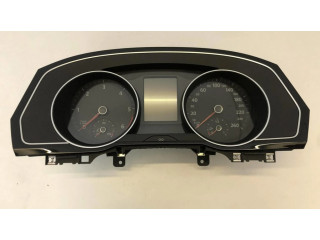 Přístrojová deska Volkswagen PASSAT B8 2015 3G0920741, 0083750801