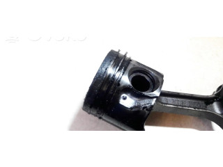 Píst h268x Ford Mondeo Mk III pro naftový motor 2.0