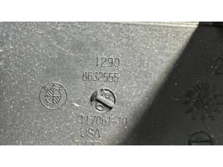 Другая деталь отсека двигателя