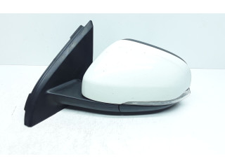 Зеркало электрическое Volvo S60 2014 - 2018 года