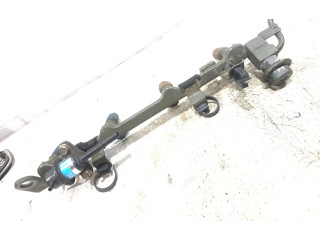 Топливная рампа 110012j60 Mazda Premacy для двигателя FP