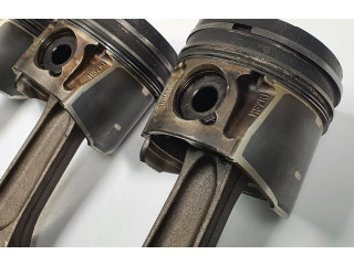  Поршень с шатуном  085190  Volvo V50  