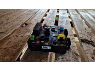 Блок предохранителей 95361483 Chevrolet Captiva