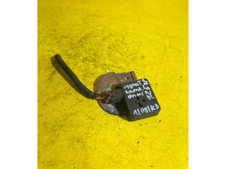 Zámek zadních dveří RZ4R1P2K8, 115KM Nissan Juke I F15 2012