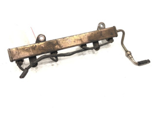 Топливная рампа    Nissan X-Trail T30  