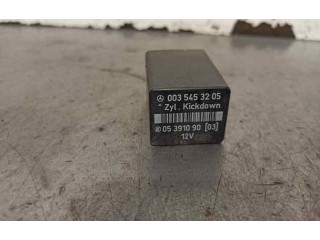 Pojistková skříňka 0035453205, 0539109003 Mercedes-Benz C W202 1995