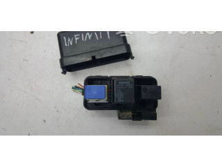 Блок предохранителей Infiniti Q50