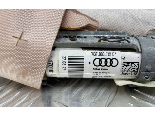 Боковая подушка безопасности 83F880742D   Audi Q3 F3