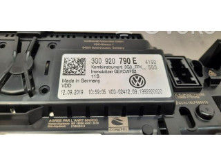 Přístrojová deska Volkswagen Tiguan 2020