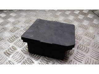 Pojistková skříňka 284B7JD02A Nissan Qashqai 2010