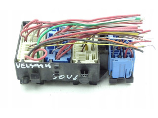 Pojistková skříňka 8200003634 Renault Vel Satis 2005