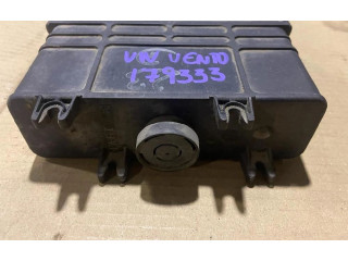 Řídící jednotka 8A0907311H, 8A0907311H Volkswagen Vento 1991