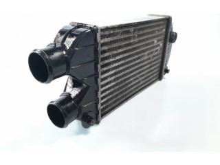 Интеркулер  46440215   Fiat Marea 