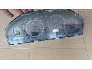Přístrojová deska  Volvo V70 2005 30682272  