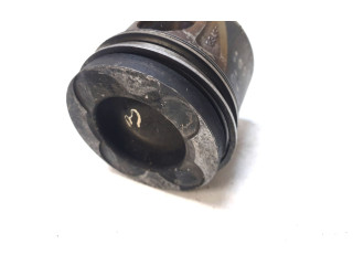 Píst 8349P Mercedes-Benz E W212 OM 651.925