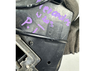 Zámek zadních dveří Mercedes-Benz C W203 2000