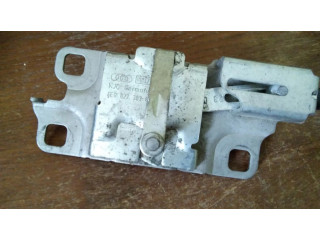 замок багажника 4E0827383C Audi A8 S8 D3 4E 2002-2009 года