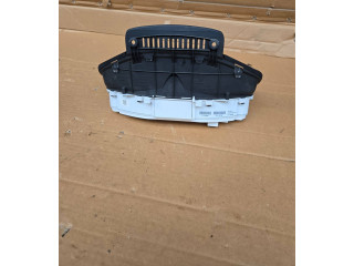 Панель приборов 31327745   Volvo V70       