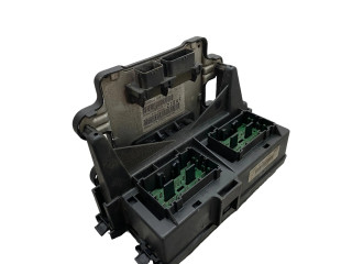 Блок предохранителей 04692217AA Jeep Grand Cherokee (WK)