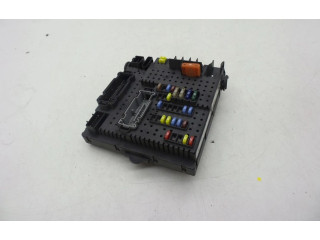 Блок предохранителей  30725812, 30725812   Volvo XC90    