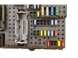 Блок предохранителей 30728512, 06W342   Volvo XC90    