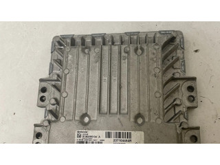 Блок управления двигателя 237104454R   Dacia Duster