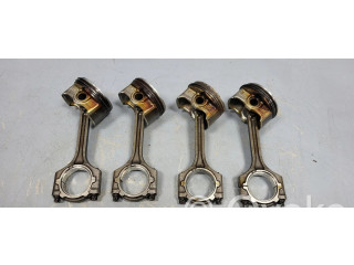 Píst G4LC Hyundai i30