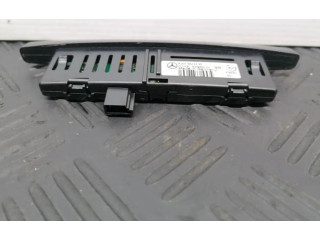 Дисплей    A0015424423   Mercedes-Benz E C207 W207