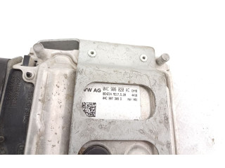 Блок управления впрыском 04C906020AC Skoda Citigo