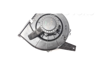 Вентилятор печки 6R1819015 Audi A1