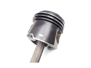  Поршень с шатуном D5204T2 D5204T2  Volvo V70  