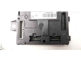 Блок предохранителей 284B10447R   Dacia Sandero    