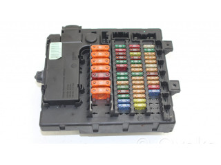 Блок предохранителей 8378113 BMW Z4 E85 E86