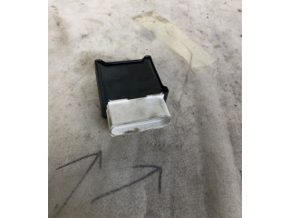 Блок управления 32357501 Volvo XC40