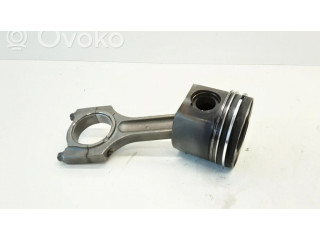 Píst 0840C BMW 1 E81 E87 pro naftový motor 2.0