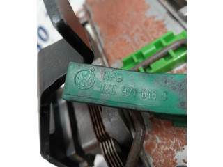 Руль Audi A3 S3 A3 Sportback 8P 2005 - 2013 года 1K0971616