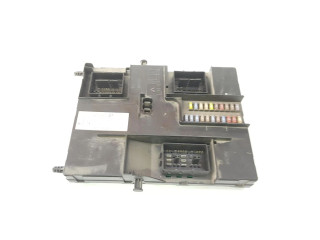 Блок предохранителей 2294547, BK2T14B476DX Ford Transit Custom