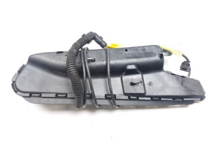 Подушка безопасности в сиденье 1K4880242D Skoda Octavia Mk2 (1Z)