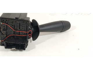 Ручка стеклоочистителей 8201168008   Dacia Logan II