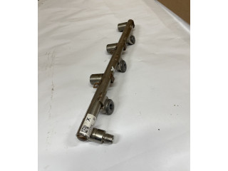 Топливная рампа 12647361, 12706269   Chevrolet Camaro   для двигателя LGX