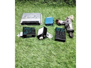 Řídící jednotka 89661-52200, 0281010563 Toyota Yaris 2008