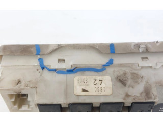 Pojistková skříňka Nissan Micra 2002