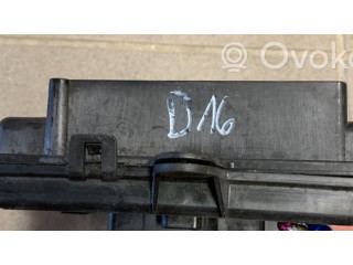 Pojistková skříňka 20866984 Chevrolet HHR 2006