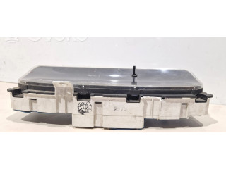 Панель приборов 69719320A Mazda 626