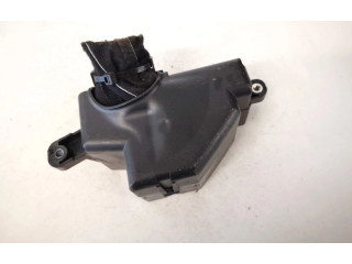 Блок предохранителей     Skoda Octavia Mk2 (1Z)    