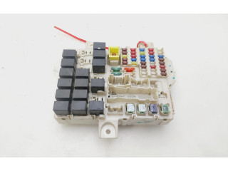 Блок предохранителей MN108319 Mitsubishi Colt