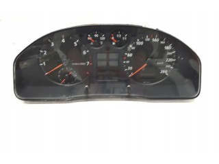 Přístrojová deska Audi A4 S4 B5 8D 1994 4D0907379D, 8D0907557B