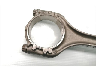 Поршень с шатуном Skoda Octavia Mk3 (5E)