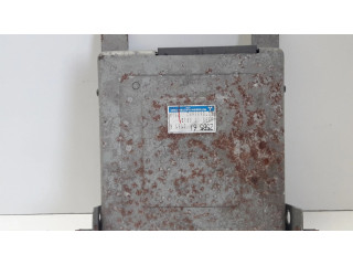 Блок управления двигателя Z5B518881B, E2T86886M2   Mazda 323