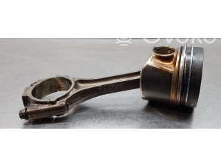 Поршень DDY 04L107065AM001, 03L105401A Skoda Octavia Mk3 (5E)